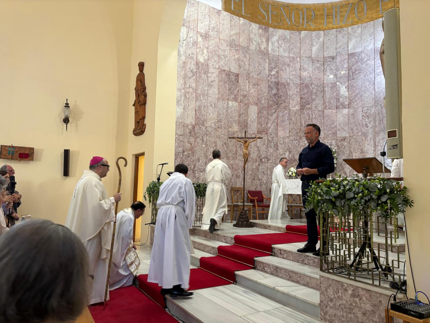 «No hagáis esperar a nadie que llame a vuestra puerta»