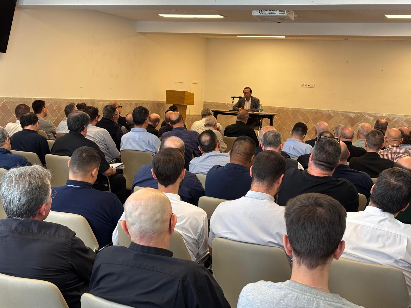 Luis Santamaría: «Mons. Buxarrais fue el primer obispo de España que escribió una carta pastoral sobre las sectas»