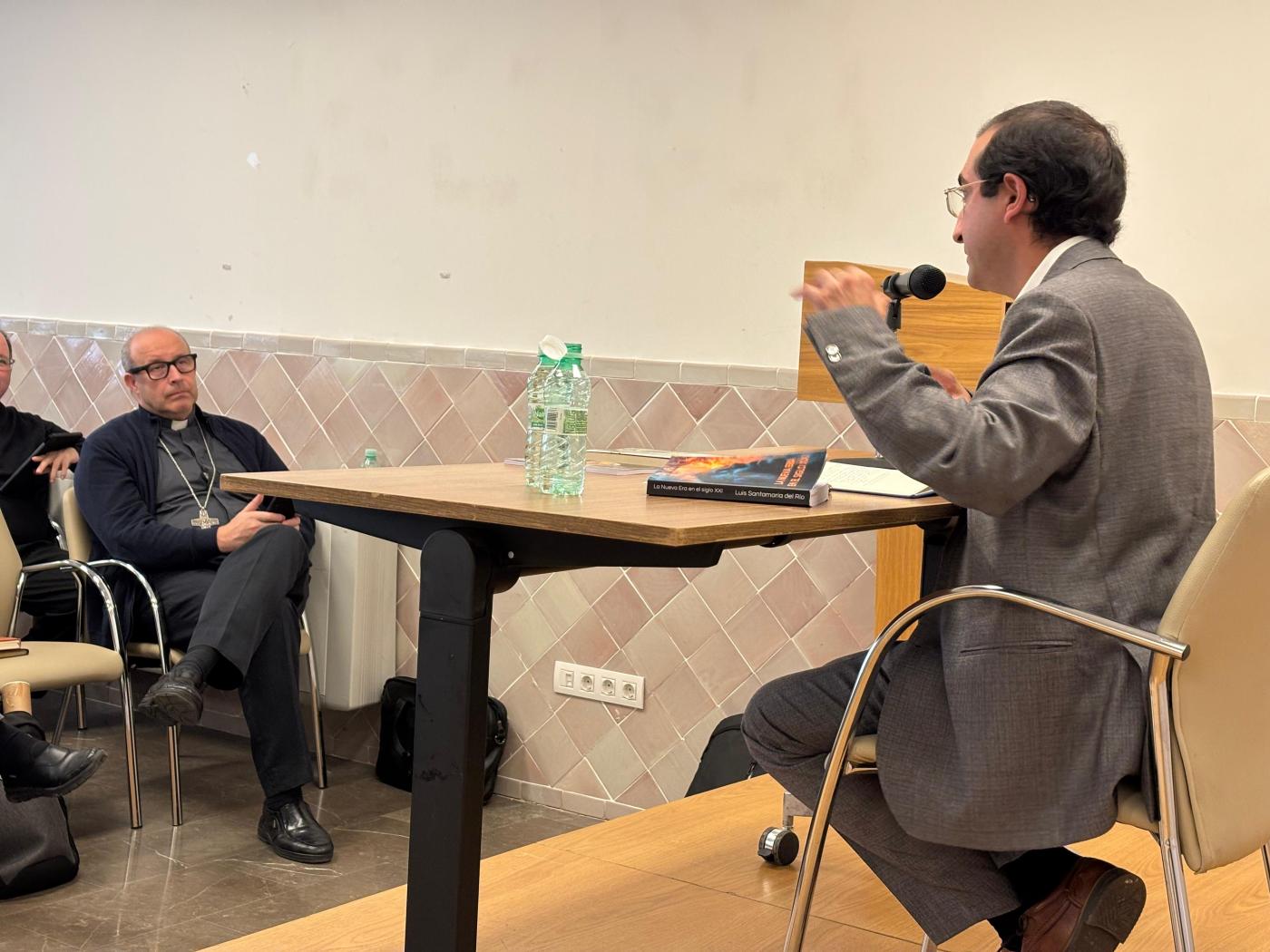 Luis Santamaría: «Mons. Buxarrais fue el primer obispo de España que escribió una carta pastoral sobre las sectas»