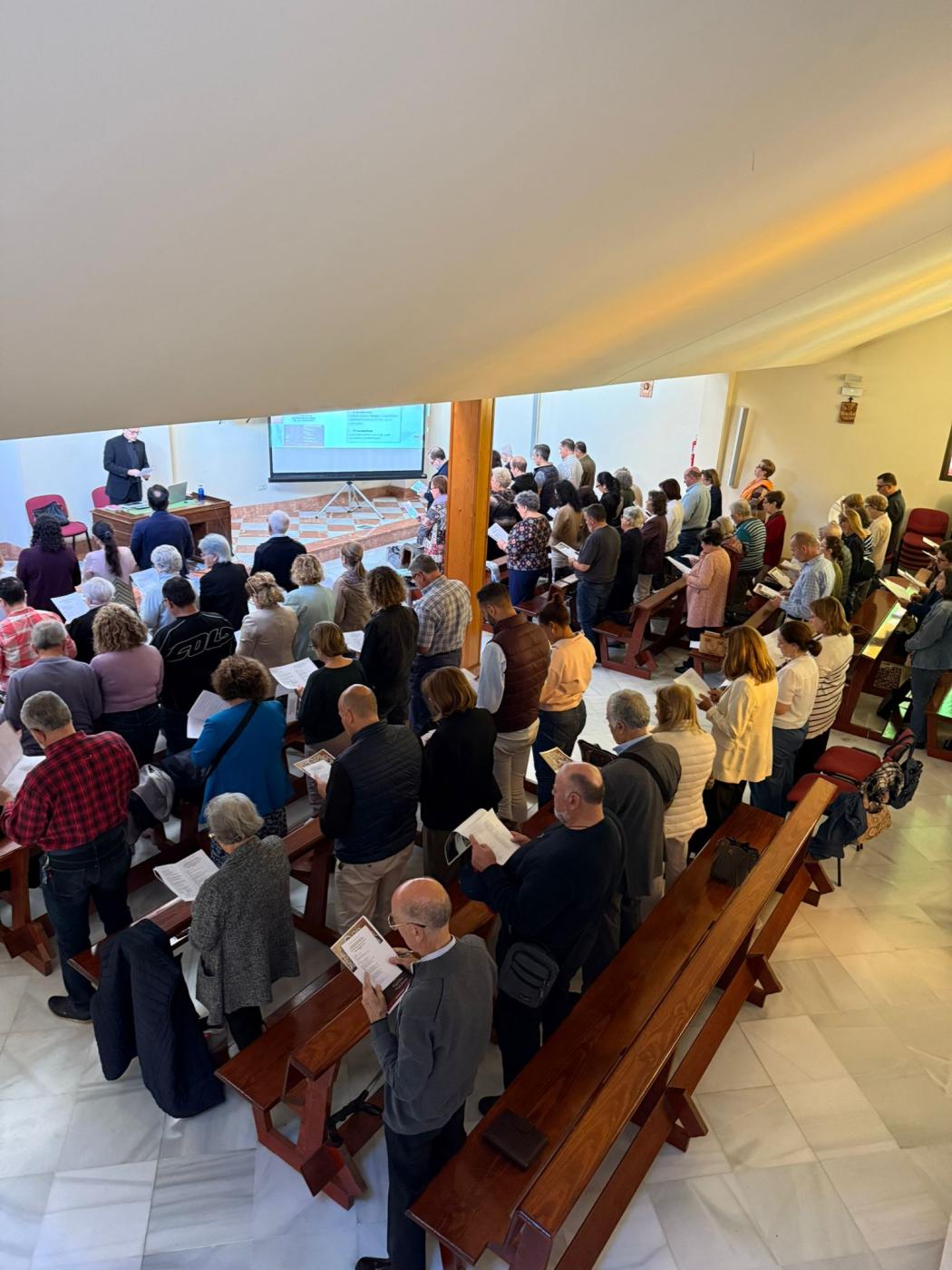 Los ministros extraordinarios de la comunión concluyen su formación