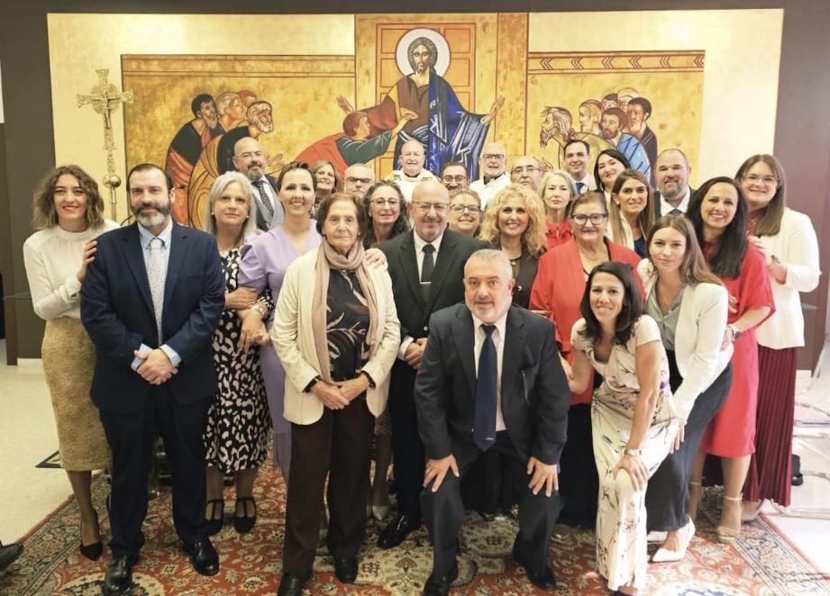 Rito de entrega del Padrenuestro en la parroquia de Santo Tomás