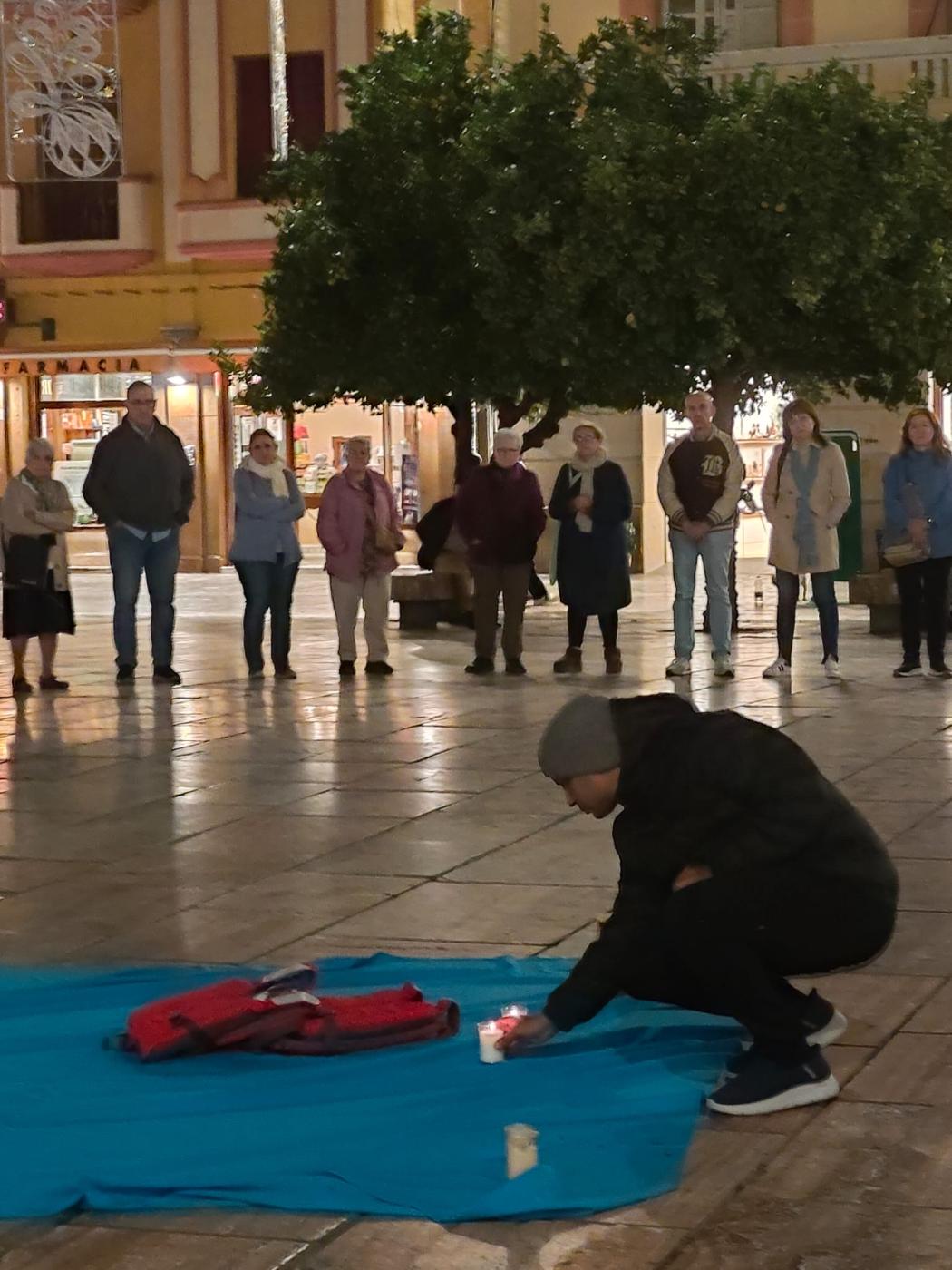El Círculo de Silencio mira a las historias tras cada muerte en tránsito