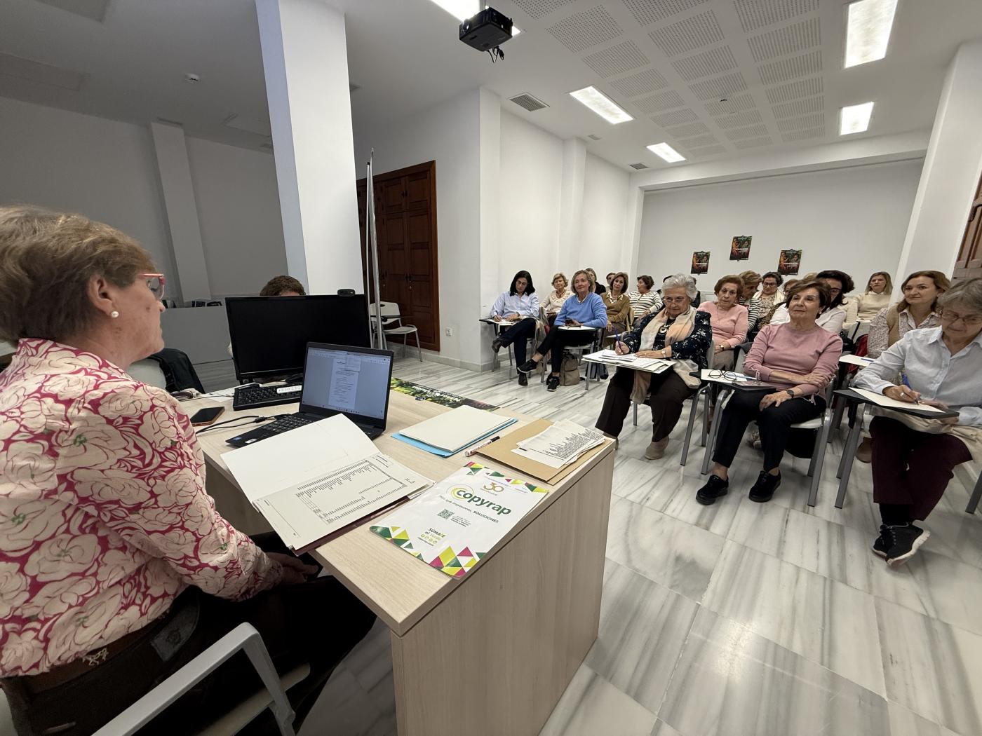 Manos Unidas presenta, en su asamblea anual, regalos solidarios para apoyar sus proyectos
