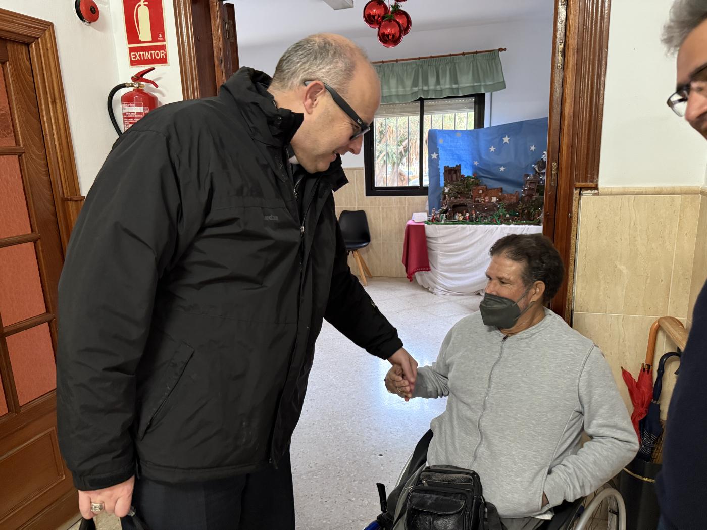 El Cotolengo recibe la visita del Obispo de Málaga en el Día de la Virgen de la Esperanza