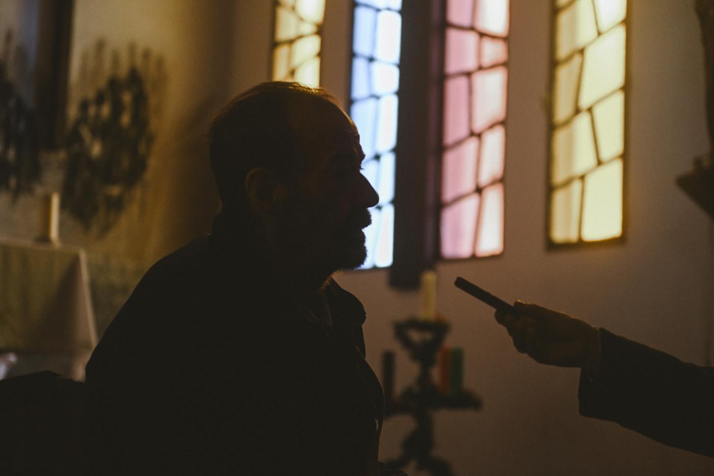 Víctima de trata, enfermo en Cotolengo, mayor en residencia, familia migrada y acogido en Proyecto Hombre, protagonistas en El Espejo