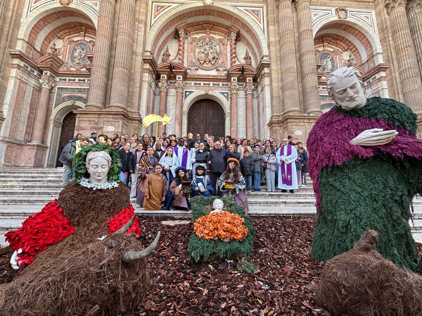 «En nombre de Jesucristo, os envío a sembrar con la alegría de la Navidad»