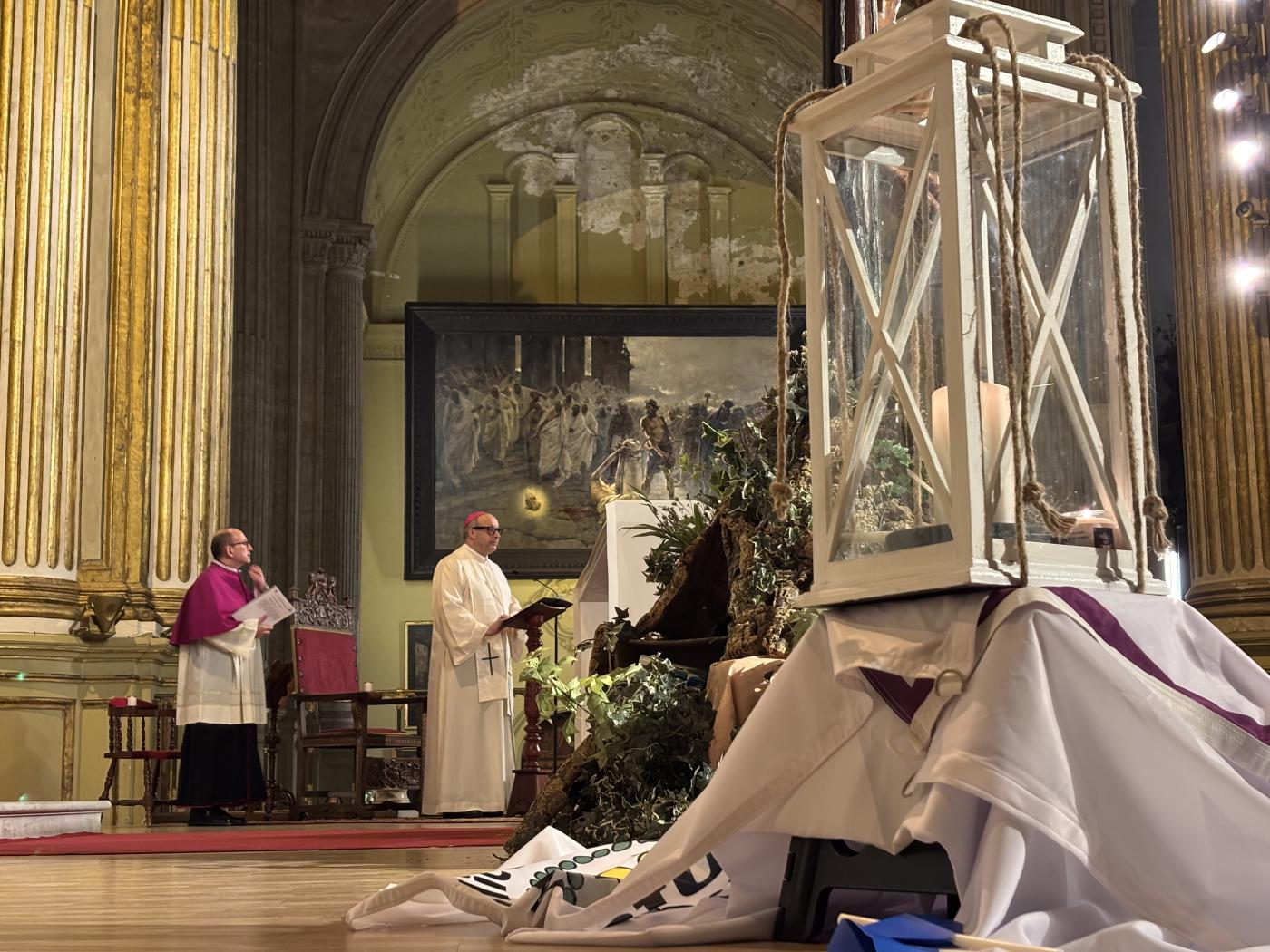 «Difundamos con generosidad la luz que Dios nos regala en esta Navidad»