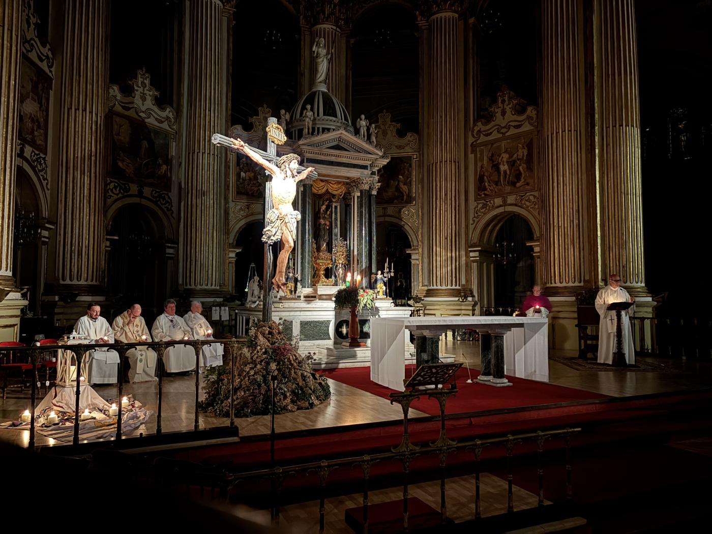 «Difundamos con generosidad la luz que Dios nos regala en esta Navidad»