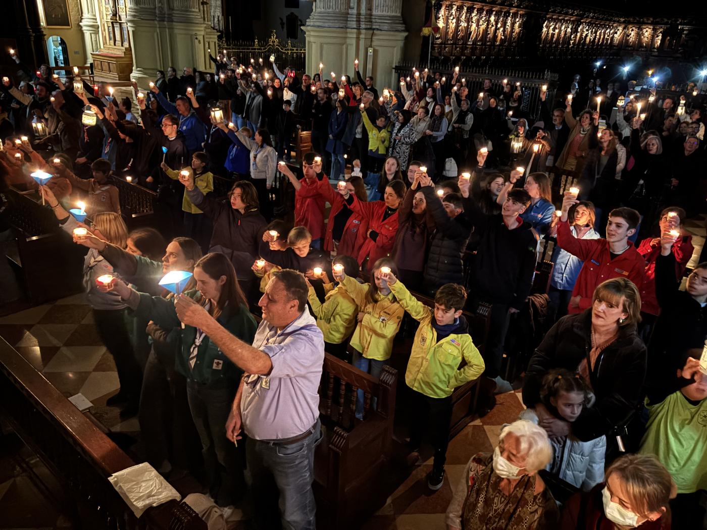 «Difundamos con generosidad la luz que Dios nos regala en esta Navidad»