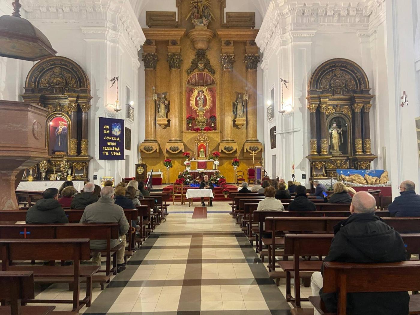 Las vocaciones, eje del retiro de adviento de la parroquia de la Santísima Trinidad de Antequera