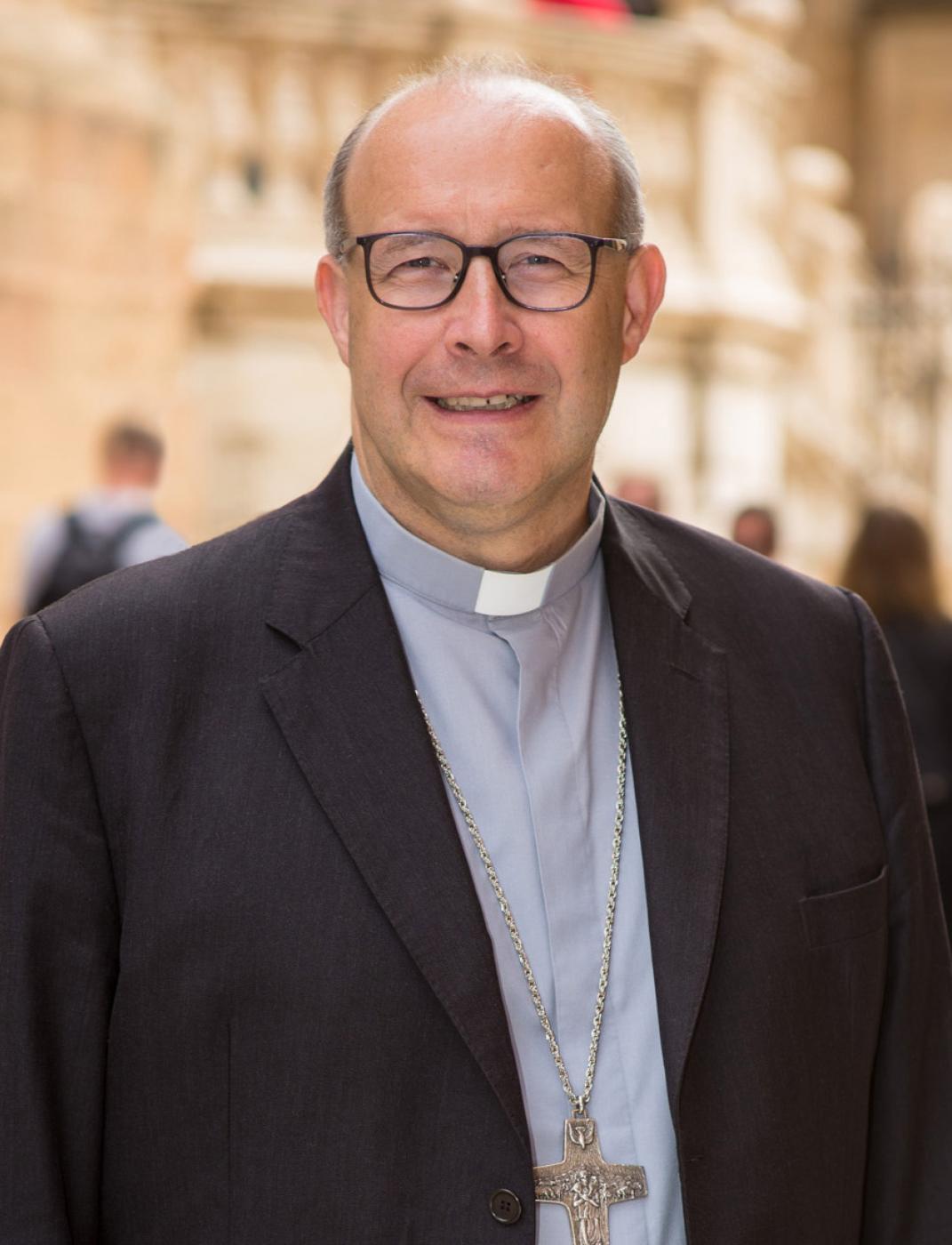 Biografía de Mons. José Antonio Satué Huerto