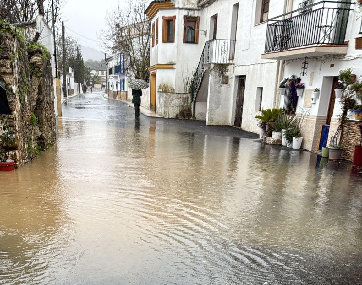 Cáritas y las parroquias de la Serranía siguen muy de cerca la situación de los afectados por las lluvias