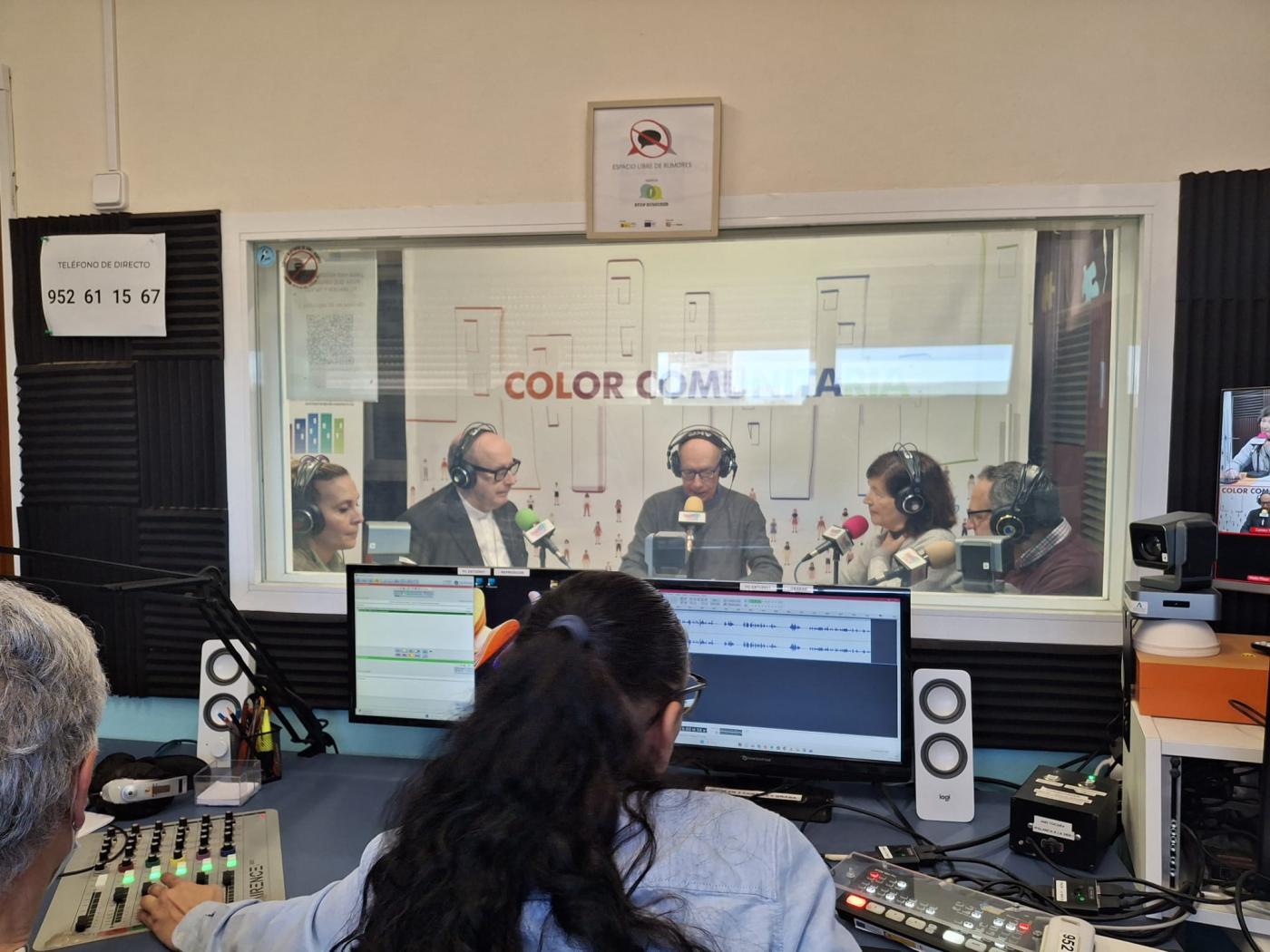 Entrevista a Mons. Satué en Onda Color